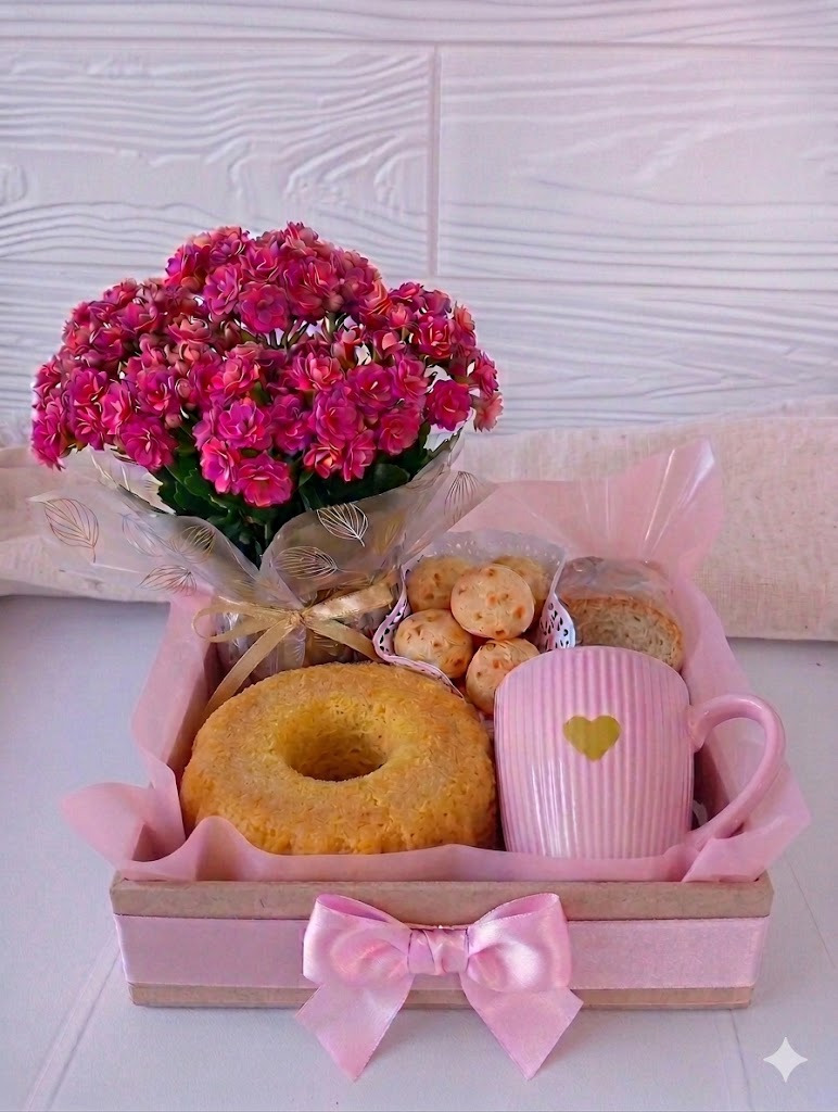 Kit Bolo e Caneca Mãe — Café da Manhã