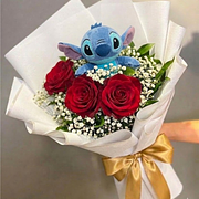 Buquê de Rosas Vermelhas com Pelúcia Stitch — Dia dos Namorados Salvador